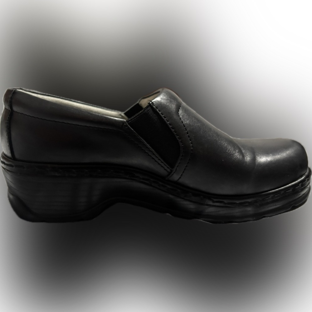 Klogs Black Slip-On Leather Clog